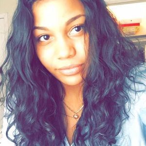 Meet your Posher, Tiffany