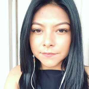 Meet your Posher, Mirna