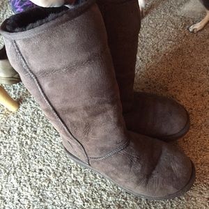 Tall dark brown Ugg boots