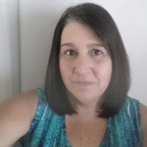 Meet your Posher, Deana