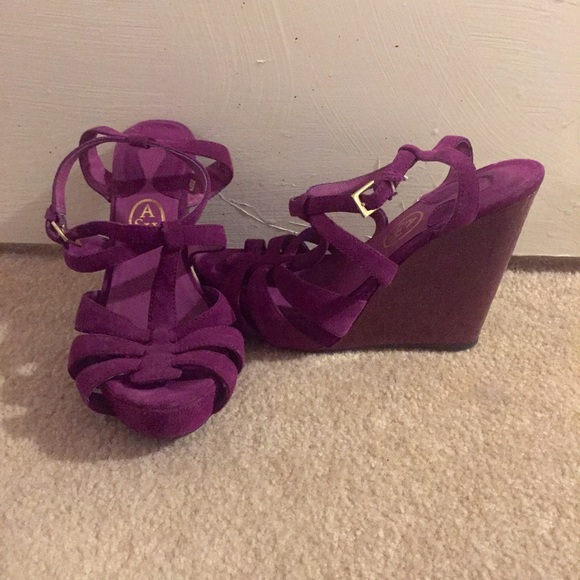 EUC Ash wedge heels purple suede 38 7.5 tributes - Picture 2 of 4