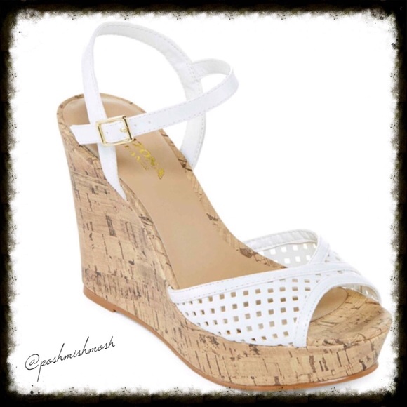 Arizona Jean Company Shoes - White Wedge Sandal