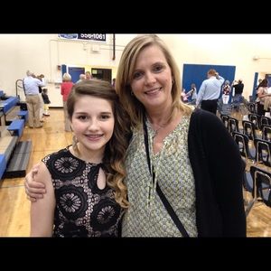 Meet your Posher, Dana