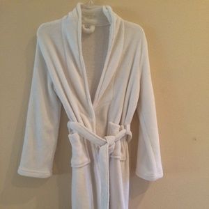 Fluffy White Bath Robe Size S/M