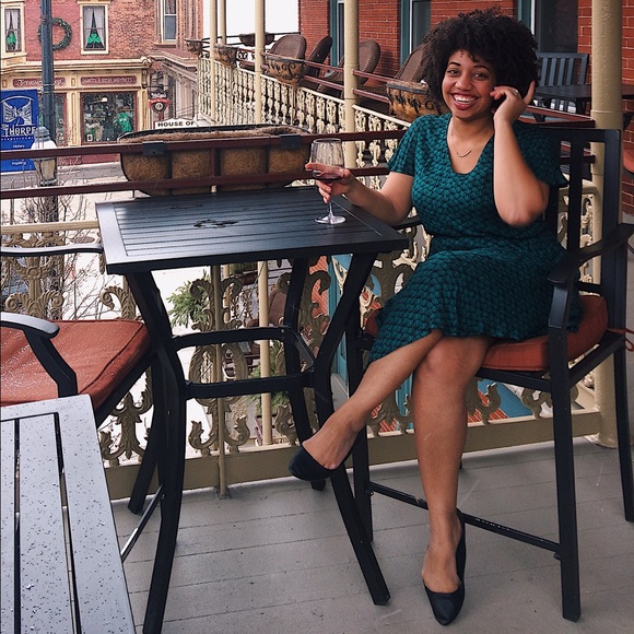 Meet the Ambassador - Jolie - Picture 4 of 8