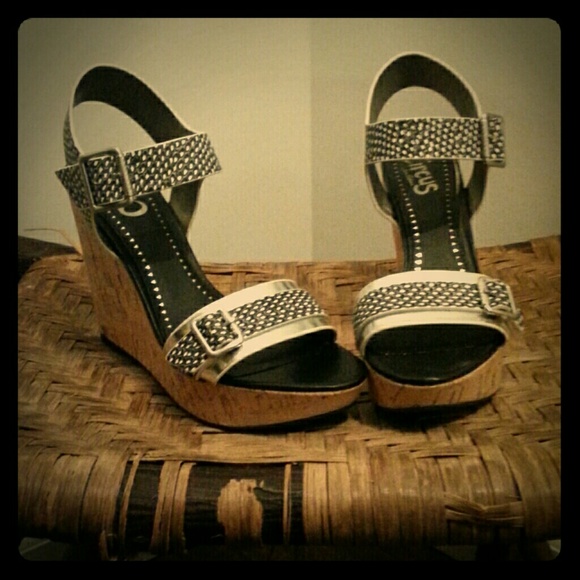 NWOT Circus by Sam Edelman size 7 wedges