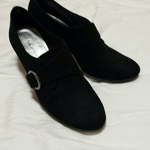 AK Black Heeled Leather Boots