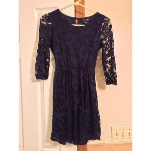 Lace long sleeve dress