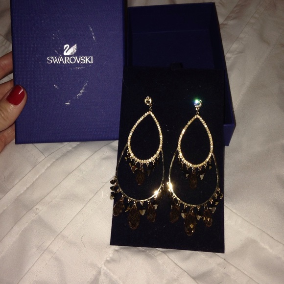 Swarovski Earrings - Picture 2 of 4