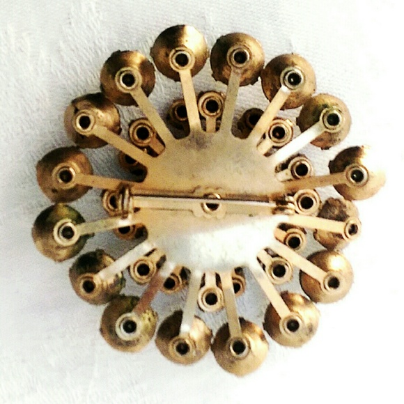 ❌SOLD Vtg Aurora Borealis HUGE Sunburst Brooch❌ - Picture 2 of 4