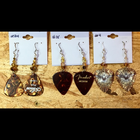 Lordschords Jewelry - Guitar Pick Earrings