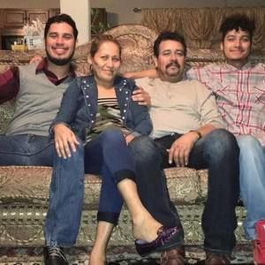 Meet your Posher, Maria elvis