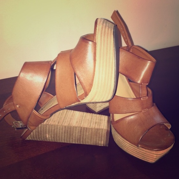 MIA Platform Heels