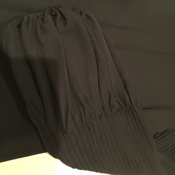 ALICE & Olivia black dress - Picture 4 of 4