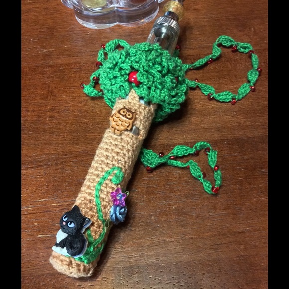 ONLY ONE! HANDMADE VAPOR HOLDER NECKLACE - Picture 2 of 2