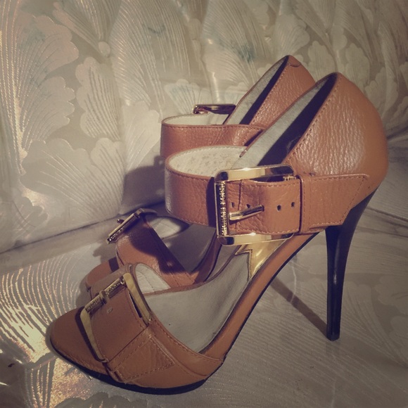 MK heels