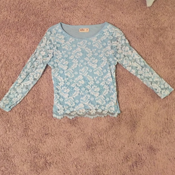 NWOT HOLLISTER LIGHT BLUE LACE CROP TOP