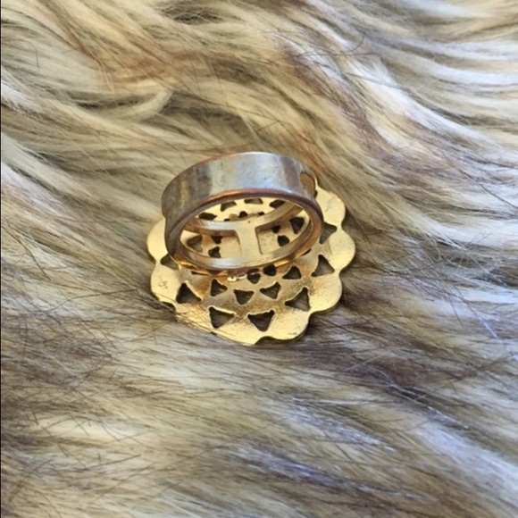 Turquoise Ring with Gold Band - Picture 3 of 3