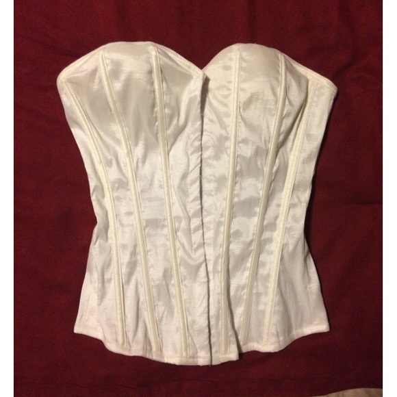 Love Culture Other - *NWT* Love Culture Off-white Corset