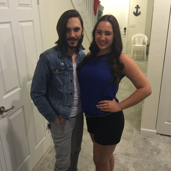 Meet your Posher, Miss Erika Edith - Picture 2 of 2