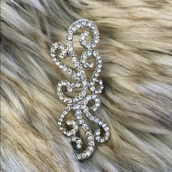 Diamond patterned ring - Picture 2 of 3