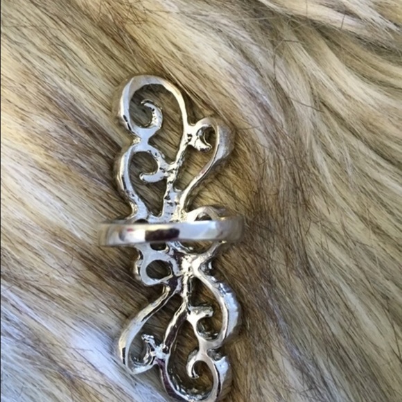 Diamond patterned ring - Picture 3 of 3