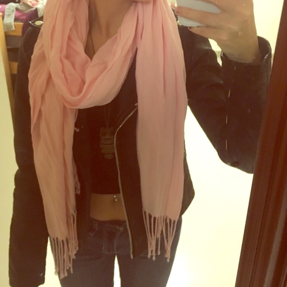 Long scarf