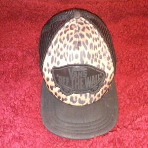 Vans cheetah snapback