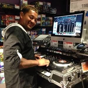 Meet your Posher, Edwin