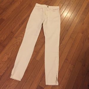 American apparel white jeans size 26/27