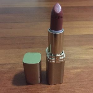 L'Oreal Lipstick