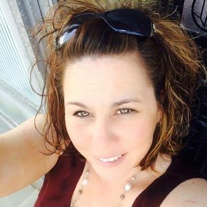 Meet your Posher, Stacey