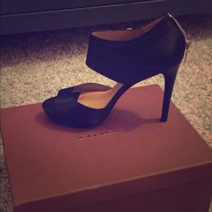 Coach Open Toe Platform