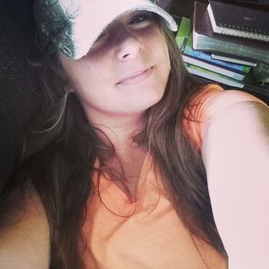 Meet your Posher, Taylor