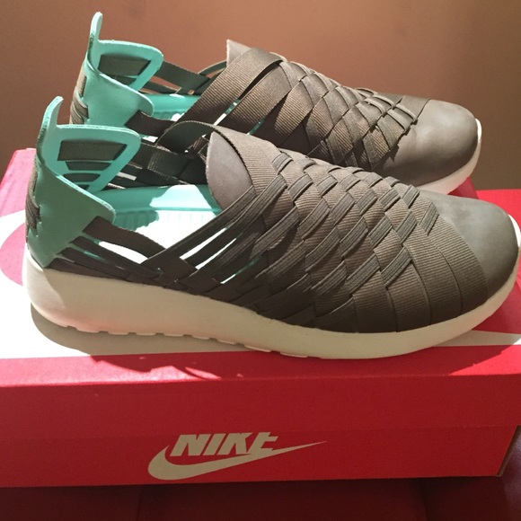 nike roshe run woven 2.0