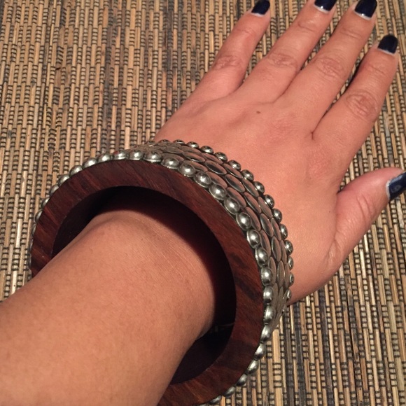 Unique piece of jewelry!