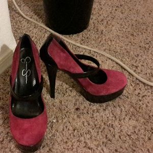 Jessica Simpson fusia platforms
