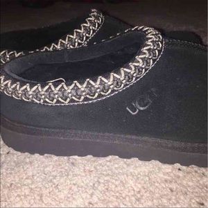 UGG tazmans NEW
