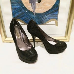 Steve Madden P-Vaneza Black Sequin Pumps