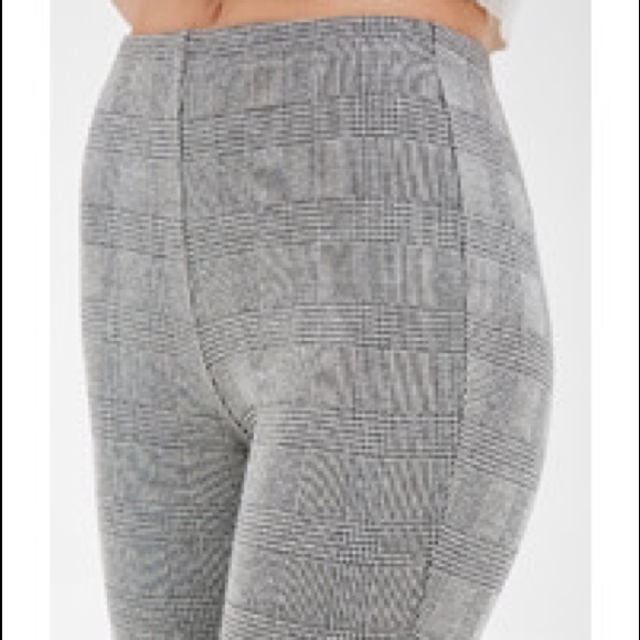 Plaid Print Leggings - Picture 2 of 2