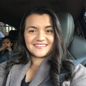 Meet your Posher, Maricela