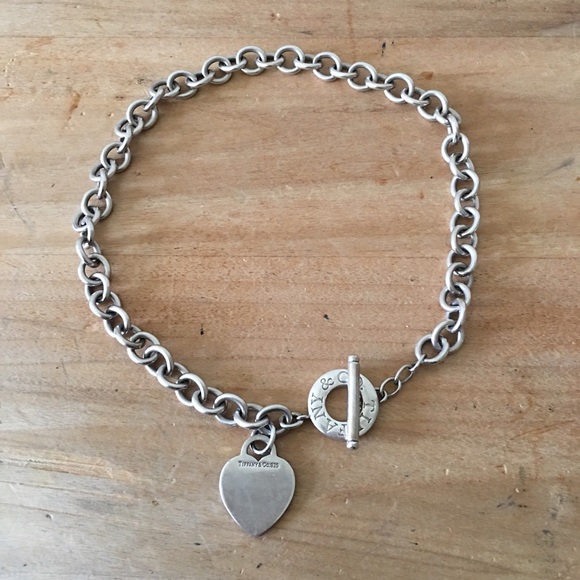 🔴SOLD🔴Tiffany & Co. Heart necklace. - Picture 2 of 4
