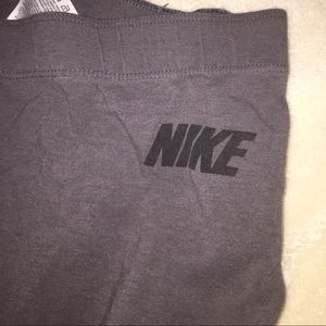 Nike leggings