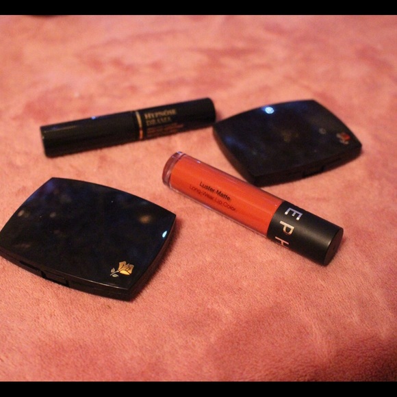 A bundle of Lancôme and Sephora