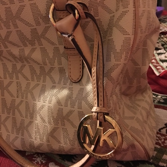 Michel kors like new