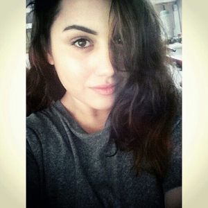 Meet your Posher, Clara