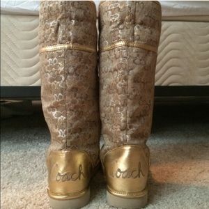 COACH BOOTS
