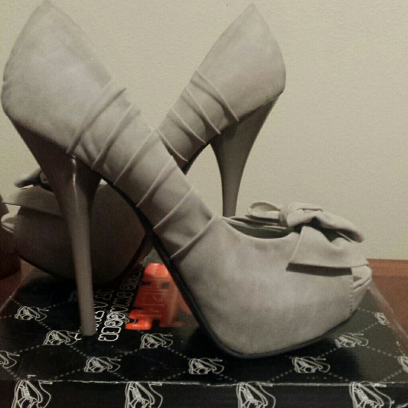 PLATFORM SHOES