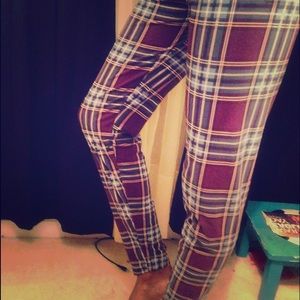 Plaid leggings!!