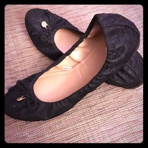 report ballet flats